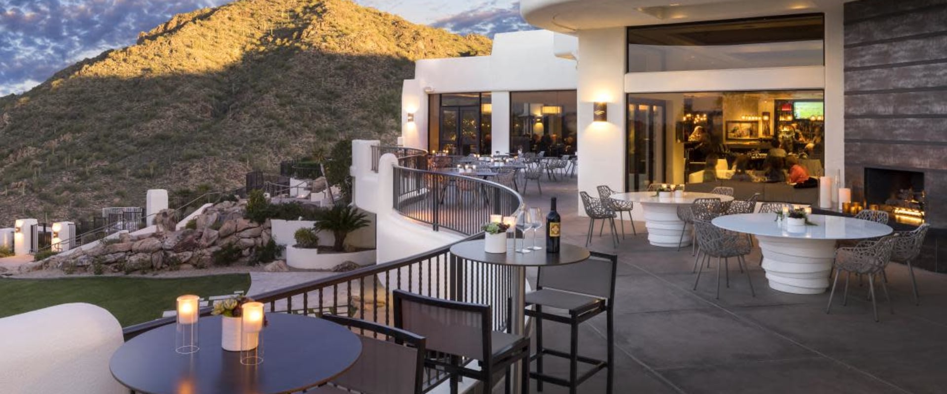 The Best Outdoor Patio Bars in Scottsdale, Arizona - An Expert's Guide